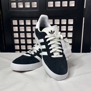 🖤 Adidas Gazelle Black Suede Sneakers Men’s Classic NEW Originals Size 10.5🖤